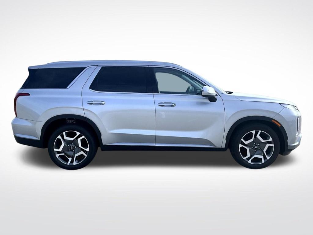 new 2025 Hyundai Palisade car, priced at $45,043