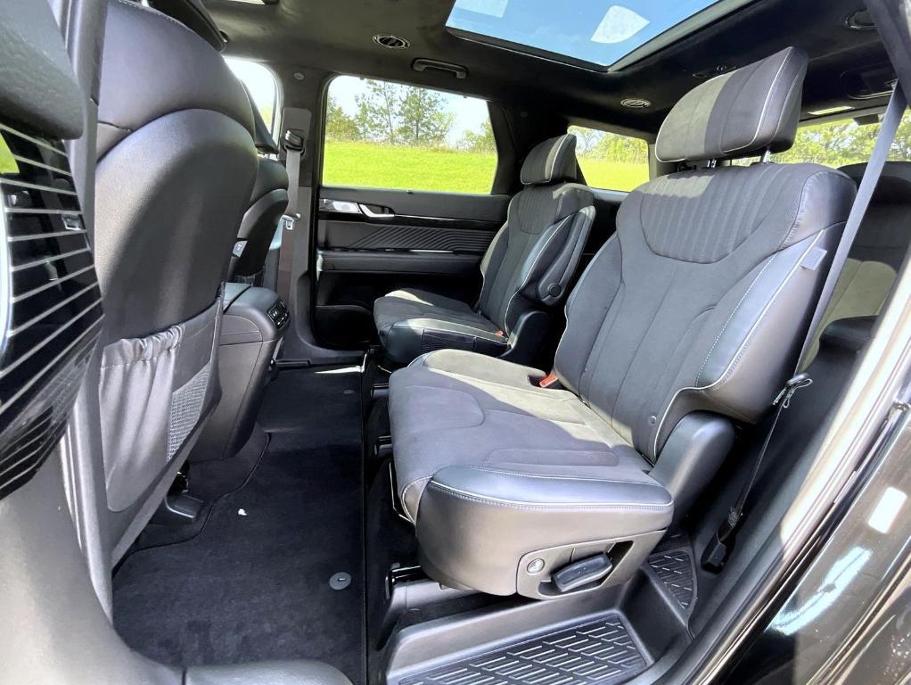 used 2025 Hyundai Palisade car, priced at $48,180