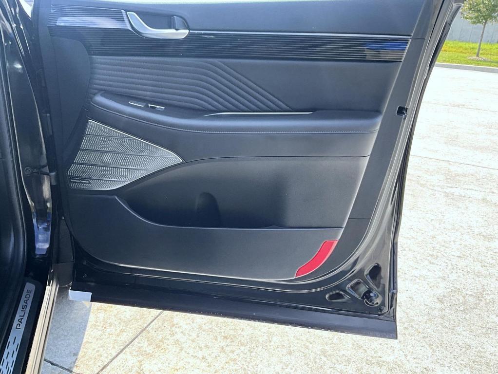 used 2025 Hyundai Palisade car, priced at $48,180