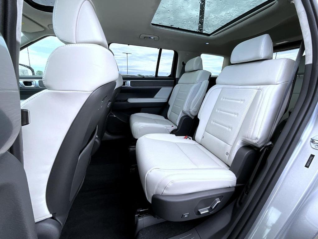 new 2025 Hyundai Santa Fe car, priced at $47,579
