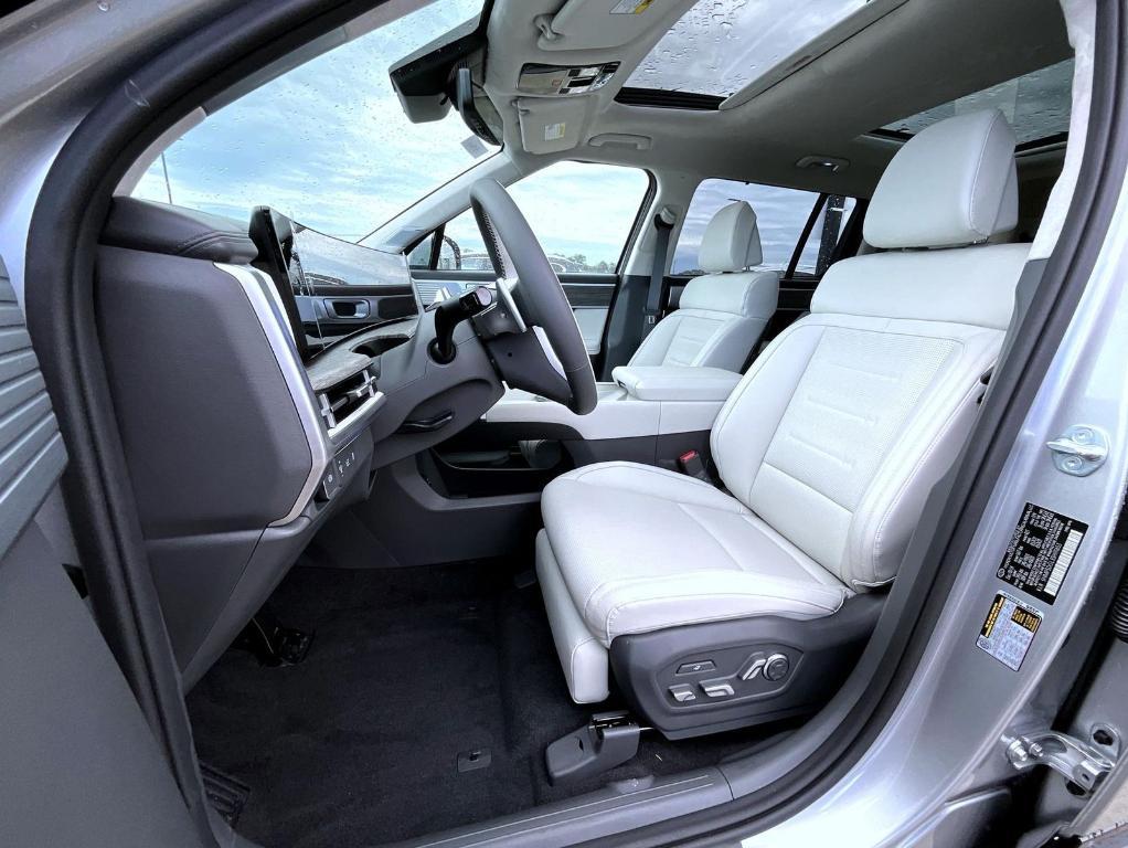 new 2025 Hyundai Santa Fe car, priced at $47,579