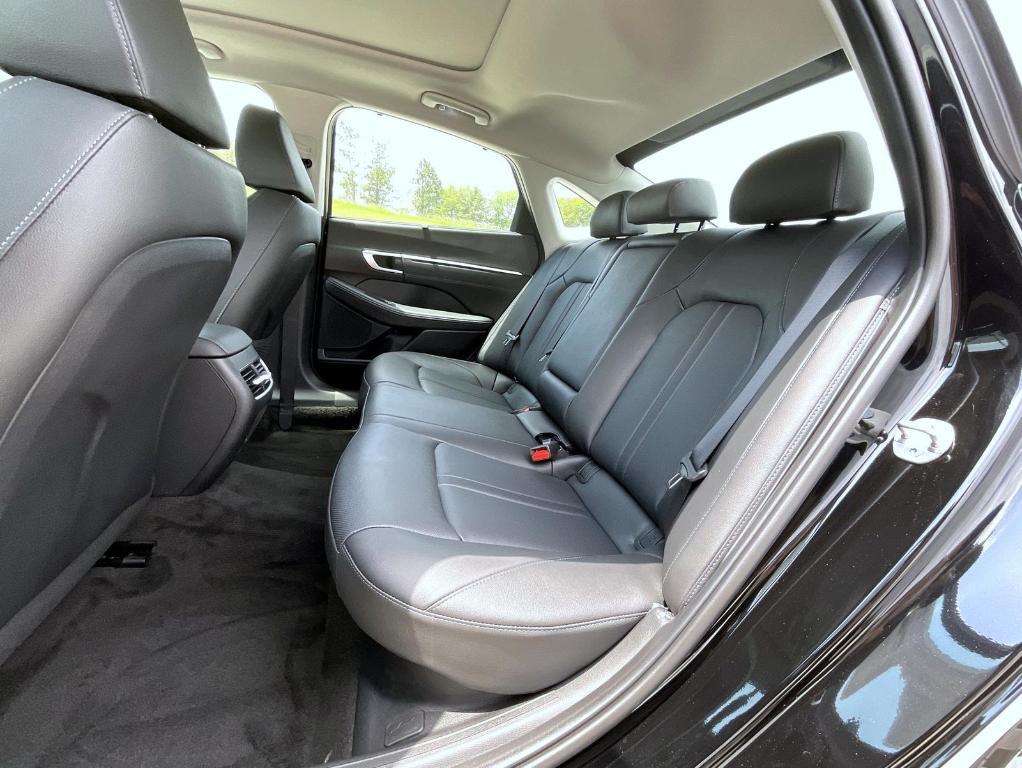 new 2025 Hyundai Sonata Hybrid car, priced at $38,457