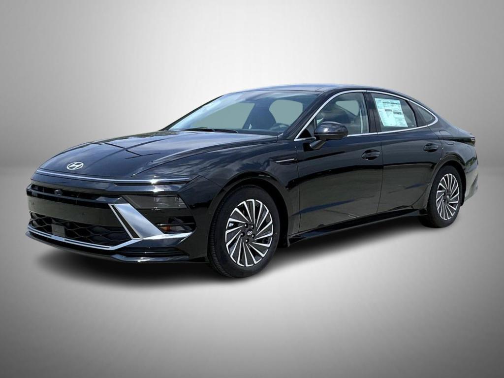 new 2025 Hyundai Sonata Hybrid car, priced at $35,457