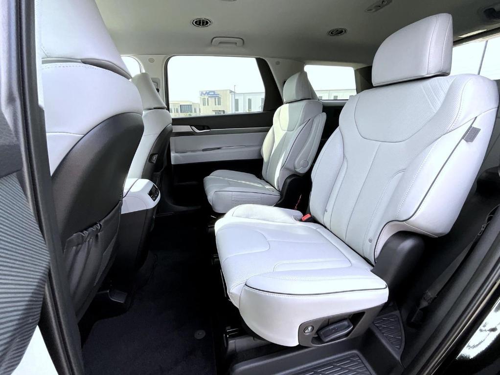 new 2025 Hyundai Palisade car, priced at $41,161
