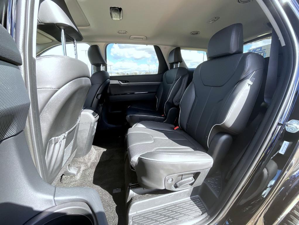 new 2025 Hyundai Palisade car, priced at $46,019