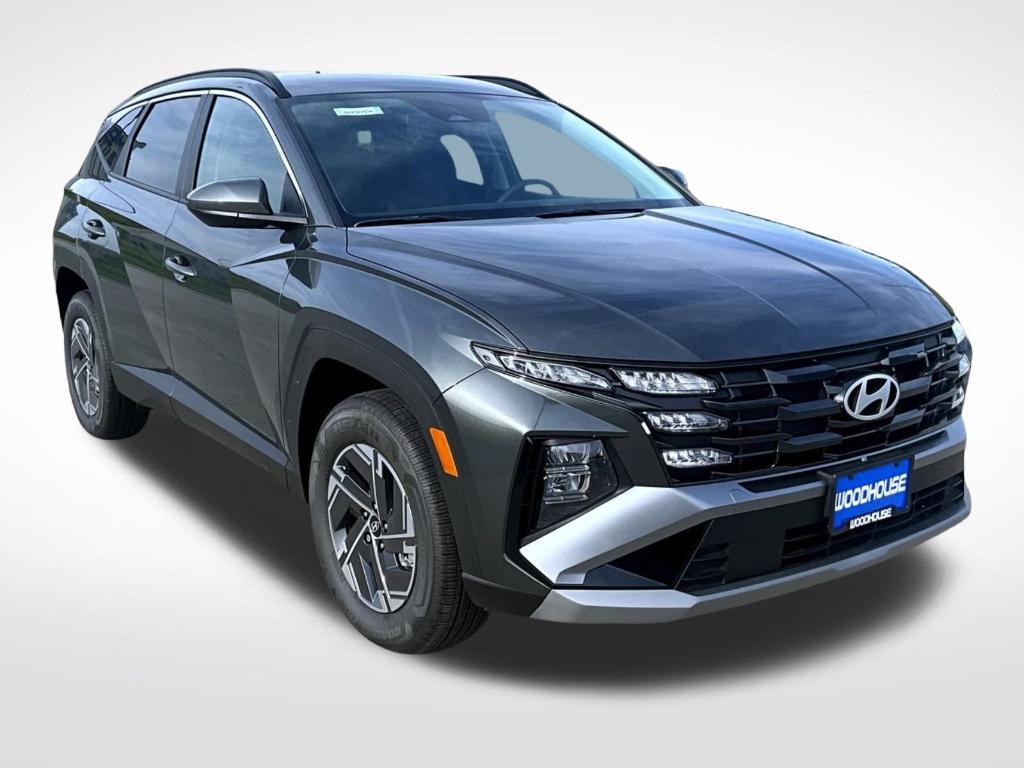 new 2025 Hyundai TUCSON Hybrid car, priced at $34,509