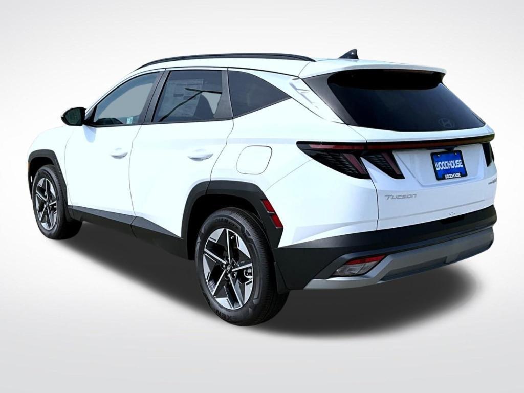 new 2025 Hyundai TUCSON Hybrid car, priced at $37,839
