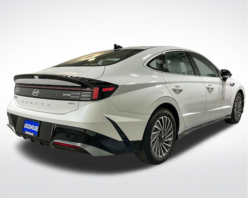 new 2024 Hyundai Sonata Hybrid car, priced at $31,333