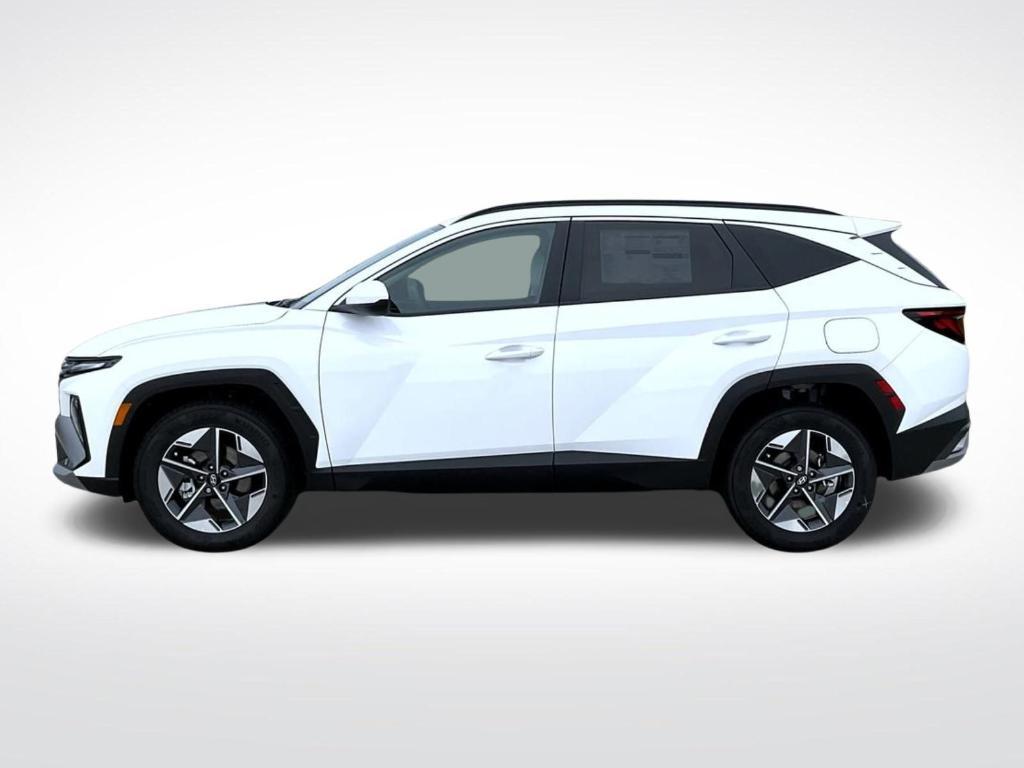 new 2025 Hyundai Tucson car, priced at $33,179