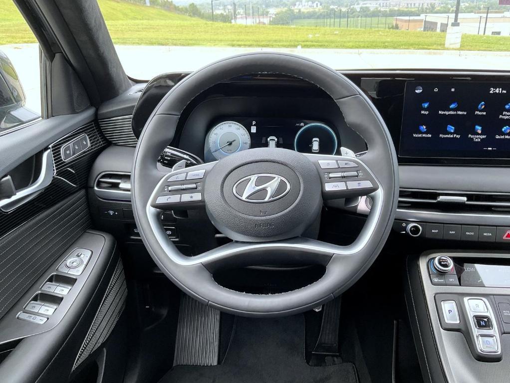 used 2025 Hyundai Palisade car, priced at $48,180