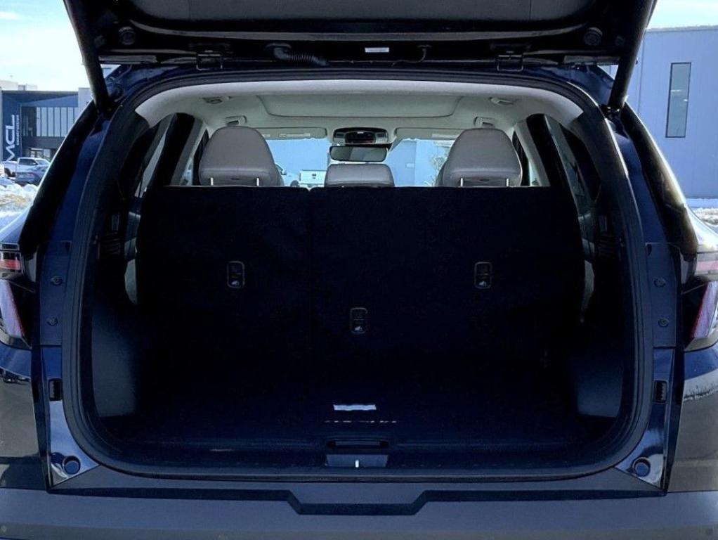 new 2026 Hyundai TUCSON Hybrid car, priced at $40,359