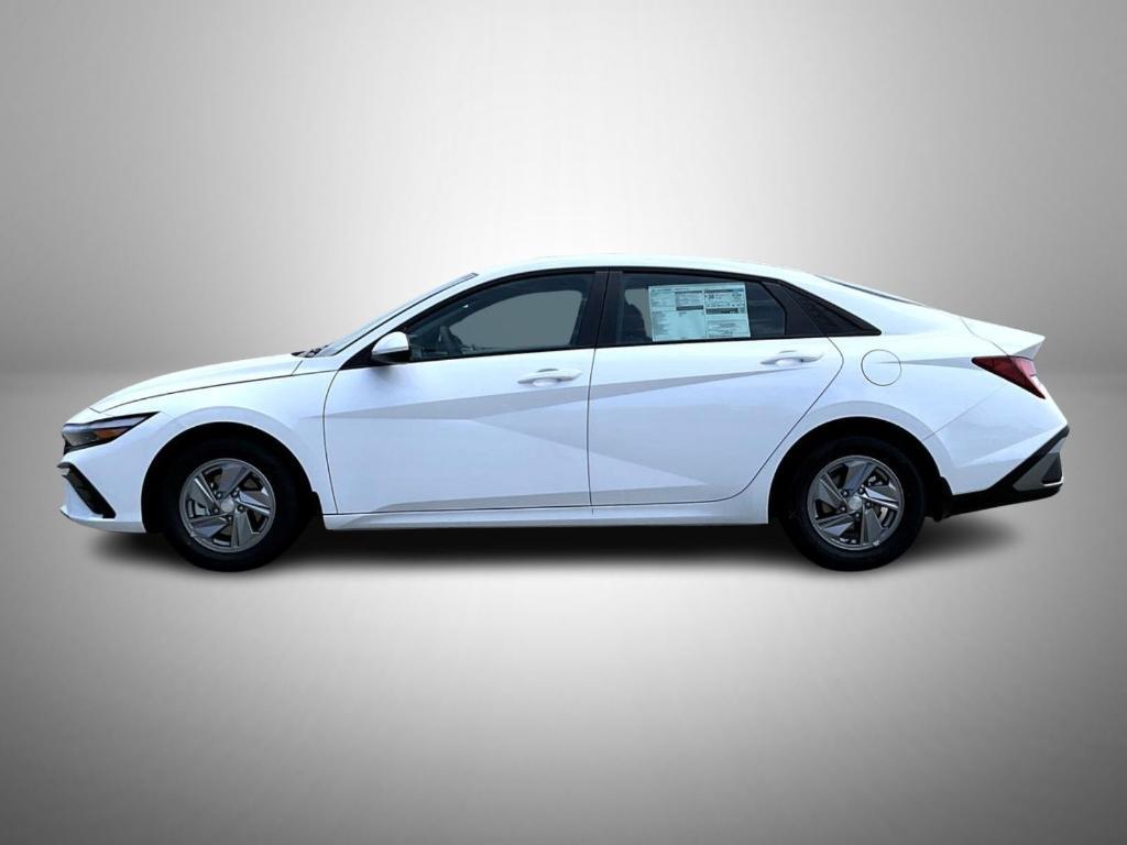new 2025 Hyundai Elantra car, priced at $21,779