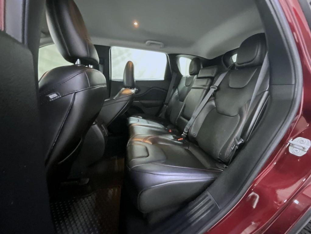 used 2019 Jeep Cherokee car, priced at $21,569