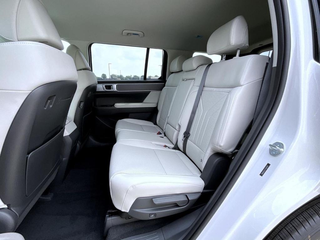 new 2026 Hyundai SANTA FE HEV car, priced at $40,847