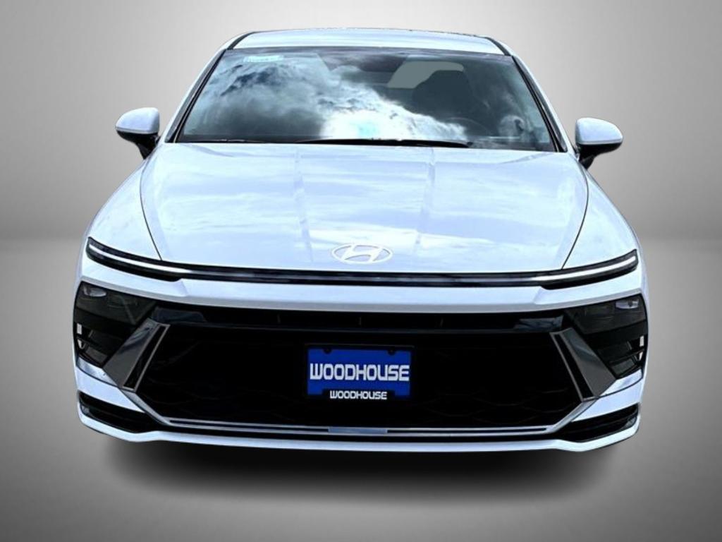 new 2025 Hyundai Sonata Hybrid car, priced at $29,032