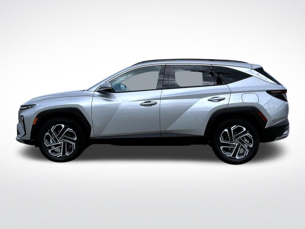 new 2025 Hyundai TUCSON Hybrid car, priced at $40,990