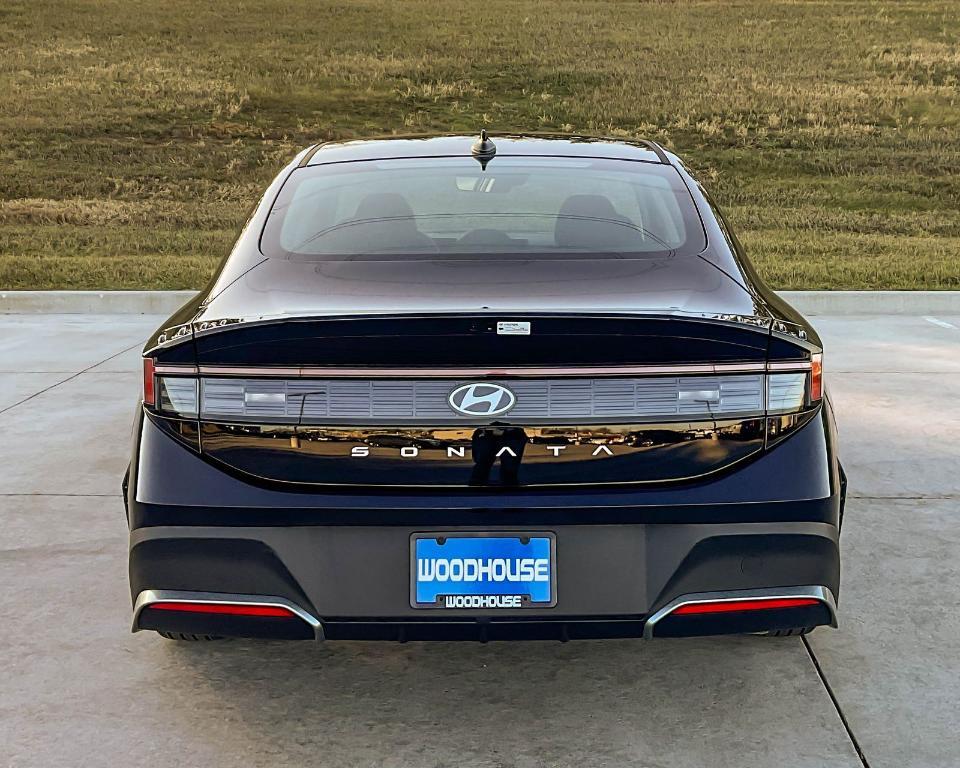 new 2025 Hyundai Sonata car, priced at $25,283