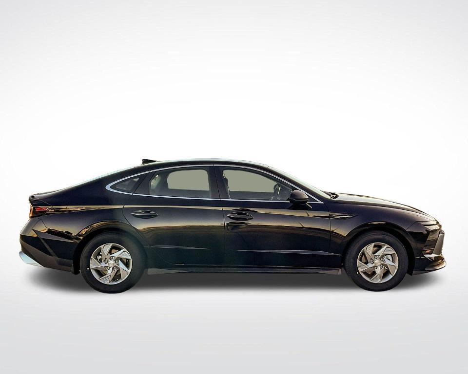 new 2025 Hyundai Sonata car, priced at $27,179