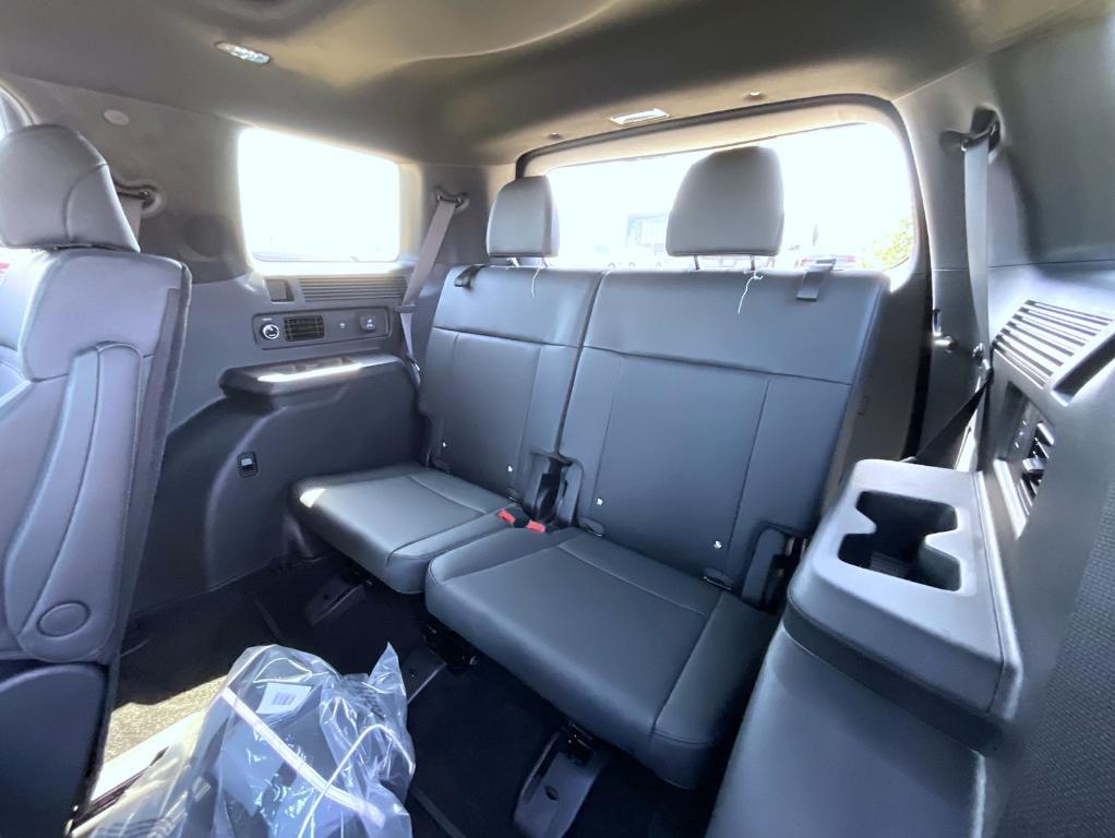 new 2025 Hyundai SANTA FE HEV car, priced at $50,874