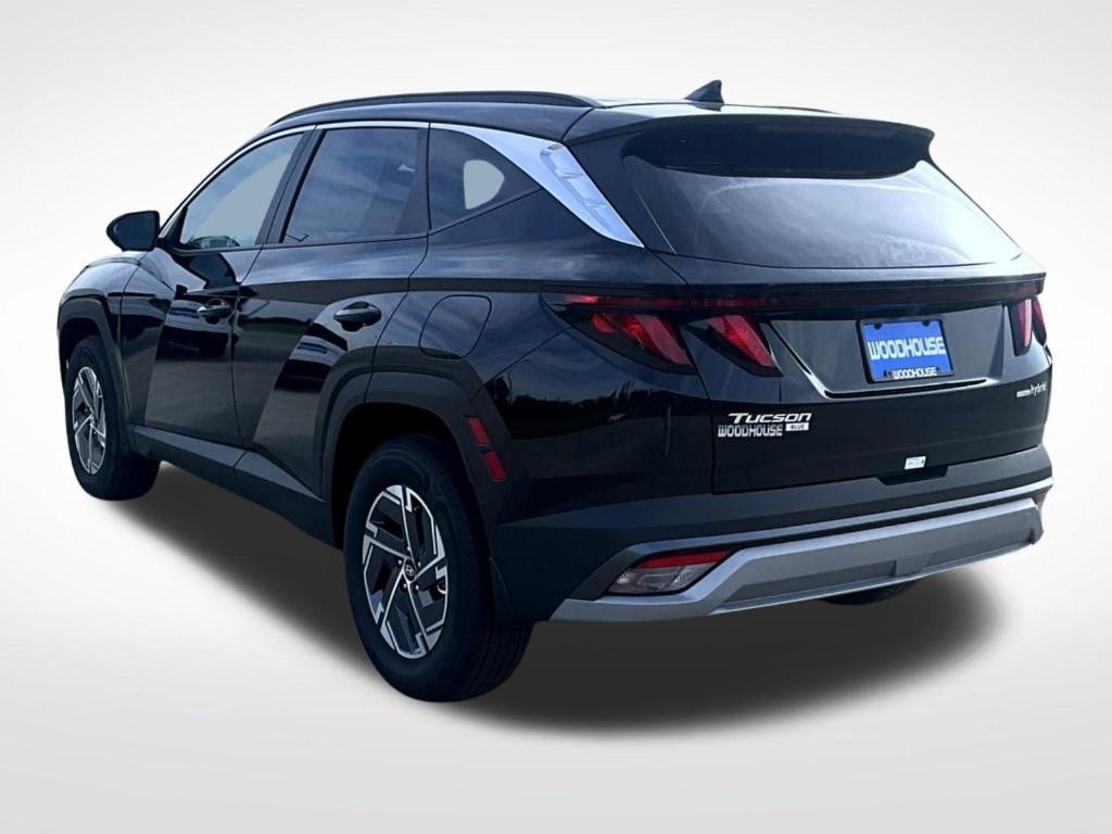 new 2025 Hyundai TUCSON Hybrid car, priced at $34,534