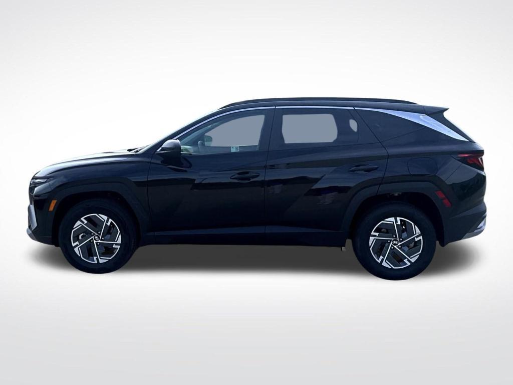 new 2025 Hyundai TUCSON Hybrid car, priced at $34,534