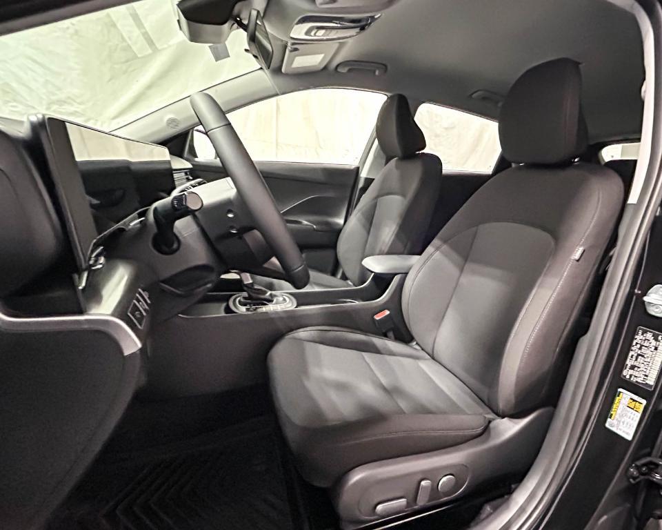 new 2025 Hyundai Kona car, priced at $27,498