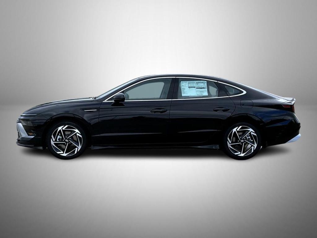 new 2026 Hyundai Sonata car, priced at $30,654