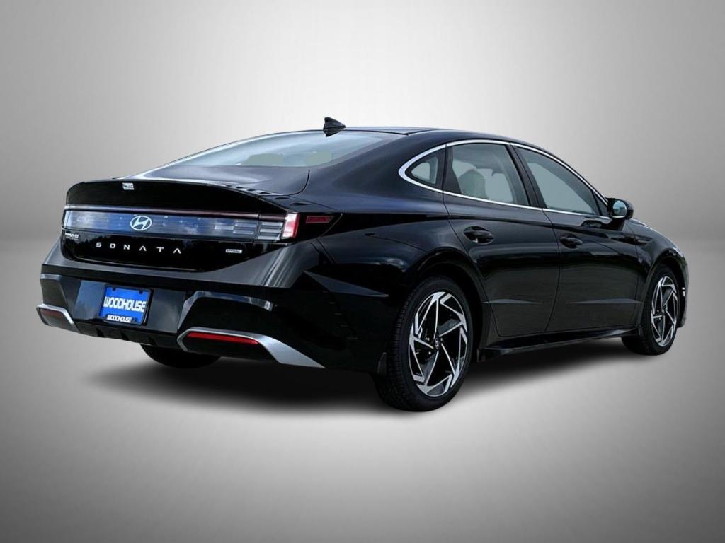 new 2026 Hyundai Sonata car, priced at $30,654