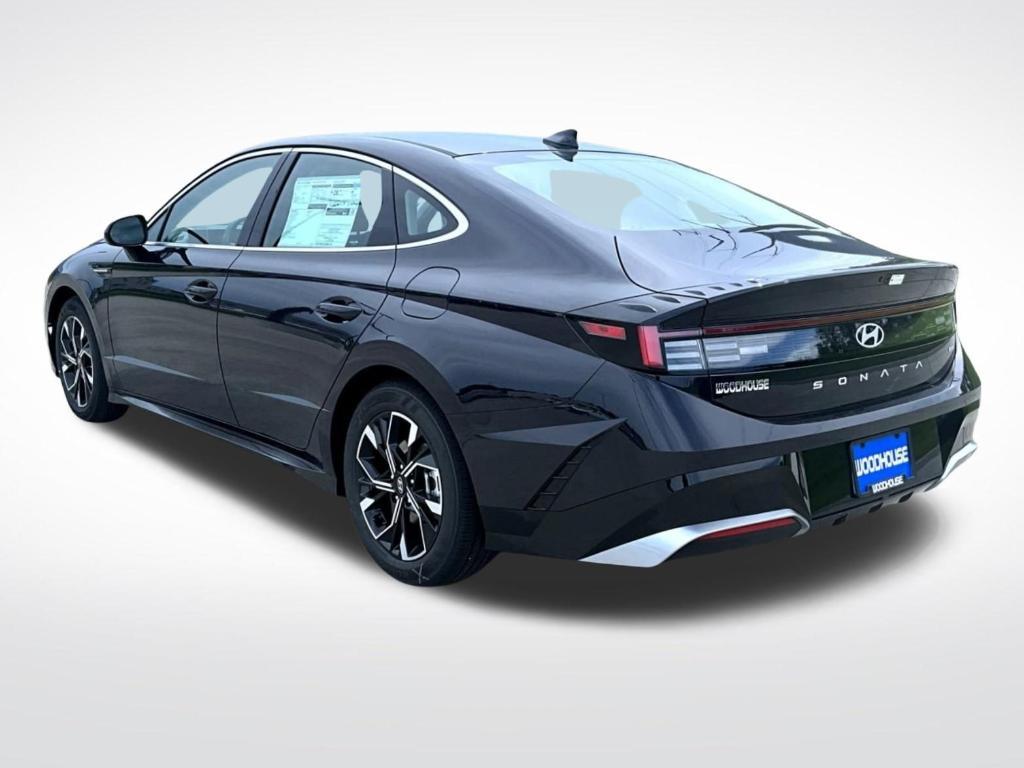 new 2025 Hyundai Sonata car, priced at $29,071