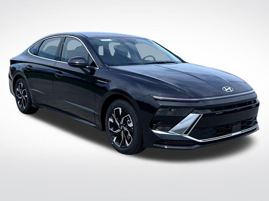 new 2025 Hyundai Sonata car, priced at $29,071