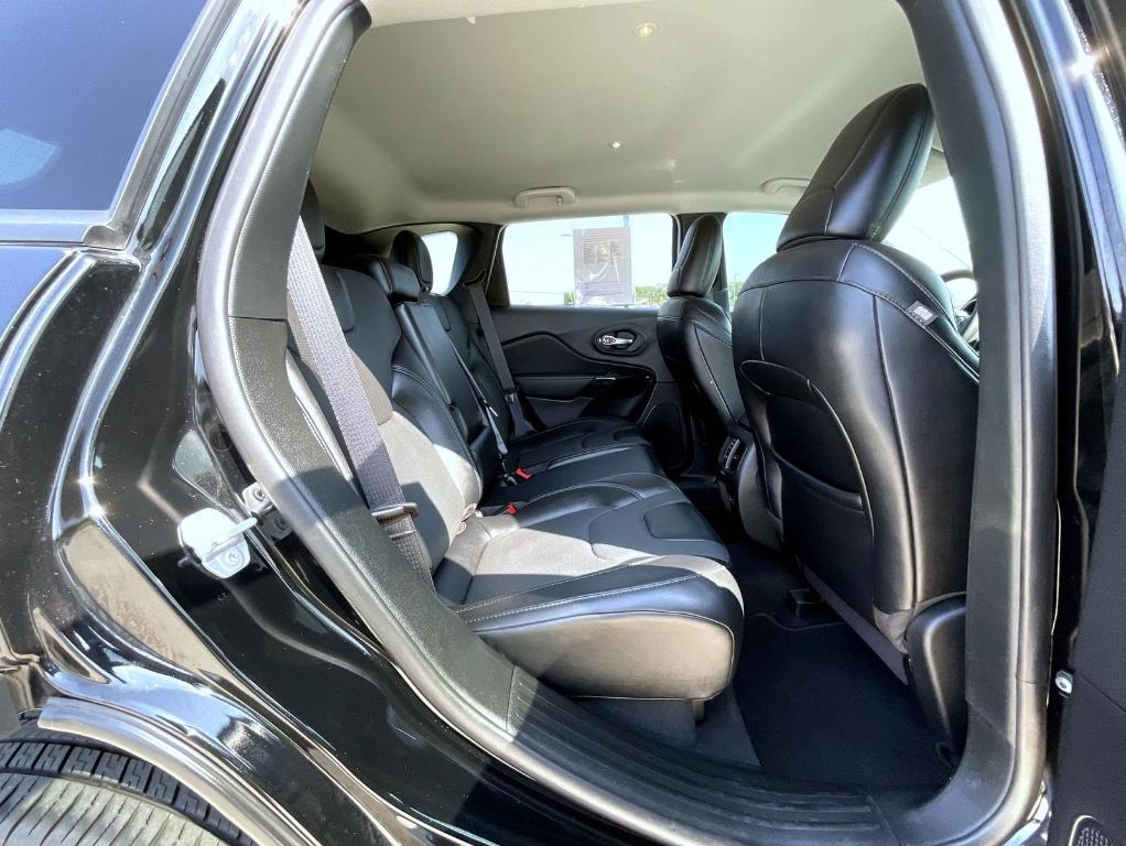used 2023 Jeep Cherokee car, priced at $24,700