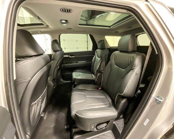 used 2024 Hyundai Palisade car, priced at $44,700