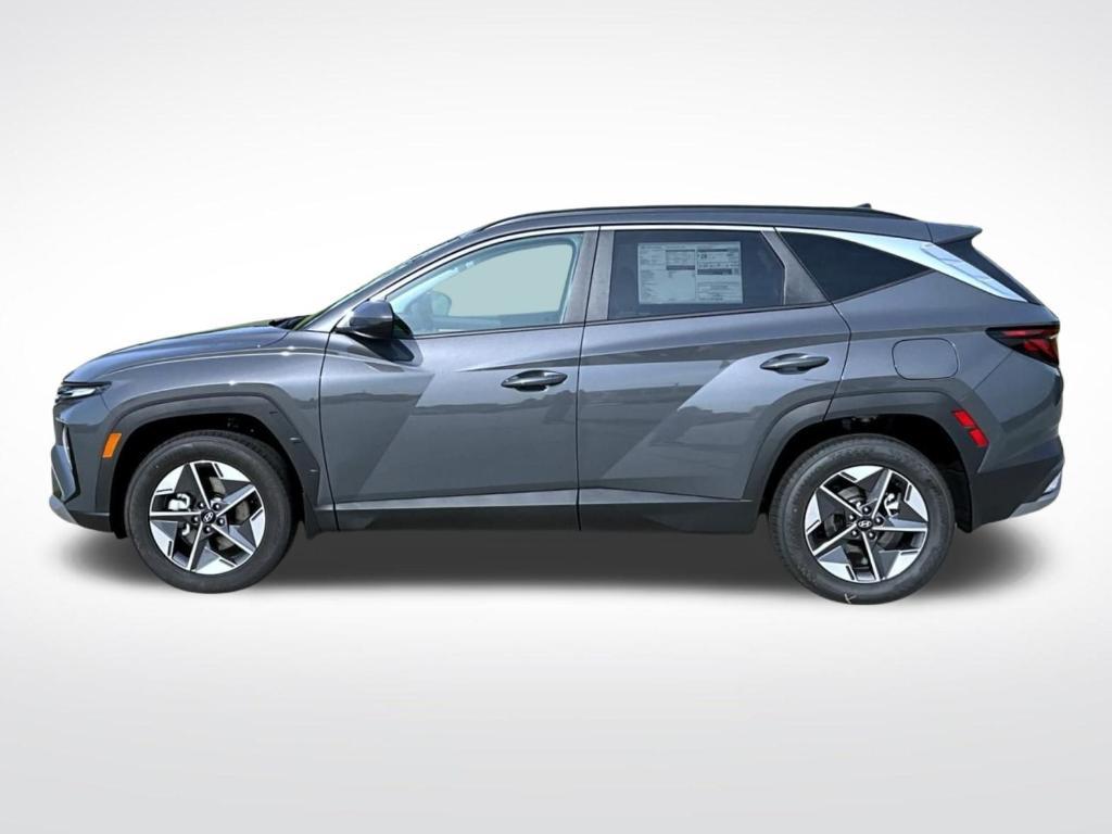 new 2025 Hyundai Tucson car, priced at $32,859