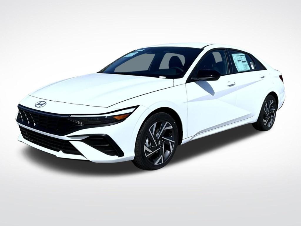 new 2025 Hyundai Elantra car, priced at $24,614