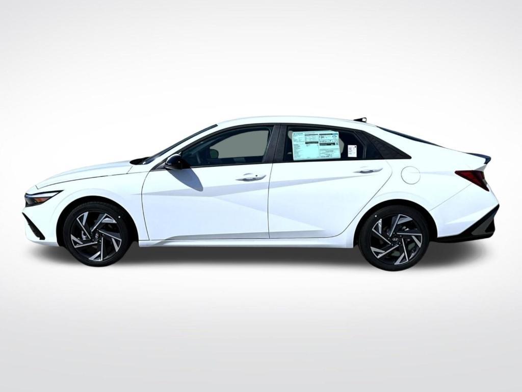 new 2025 Hyundai Elantra car, priced at $25,114