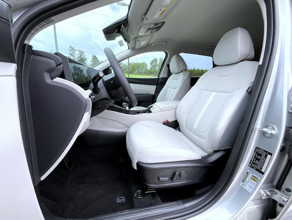 new 2025 Hyundai Tucson car, priced at $32,964