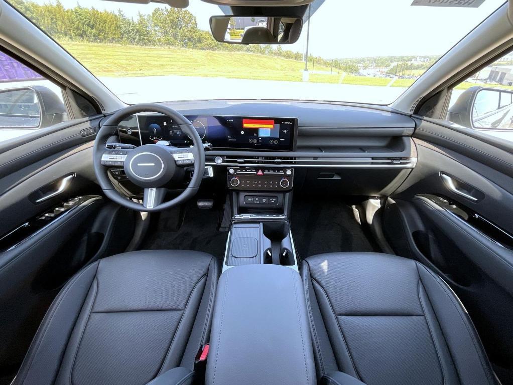 new 2025 Hyundai TUCSON Hybrid car, priced at $40,990