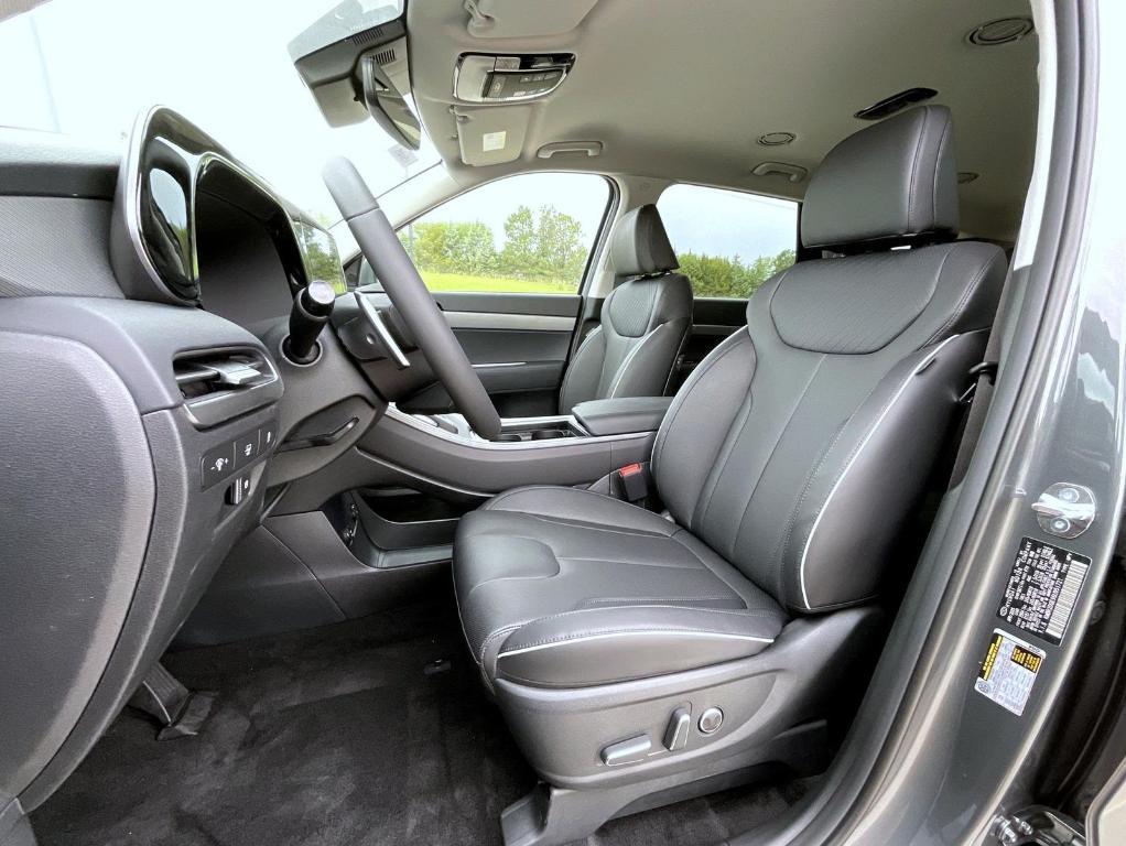 new 2025 Hyundai Palisade car, priced at $42,913