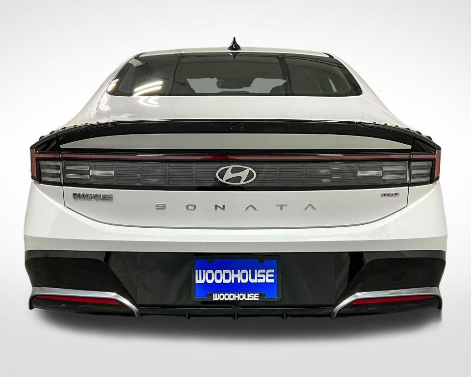 new 2025 Hyundai Sonata Hybrid car, priced at $32,954