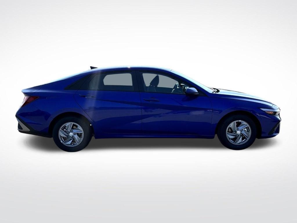 new 2025 Hyundai Elantra car, priced at $23,004