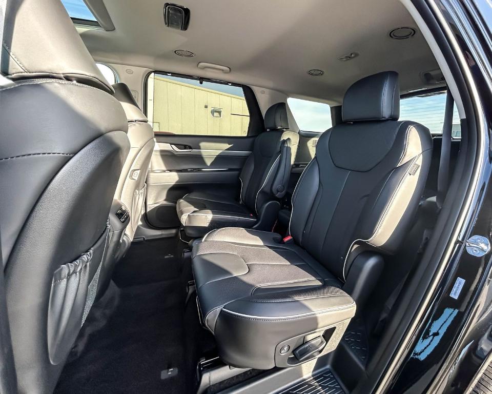 new 2025 Hyundai Palisade car, priced at $46,274