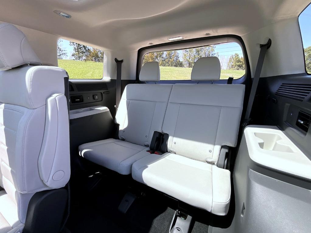 new 2025 Hyundai SANTA FE HEV car, priced at $50,634