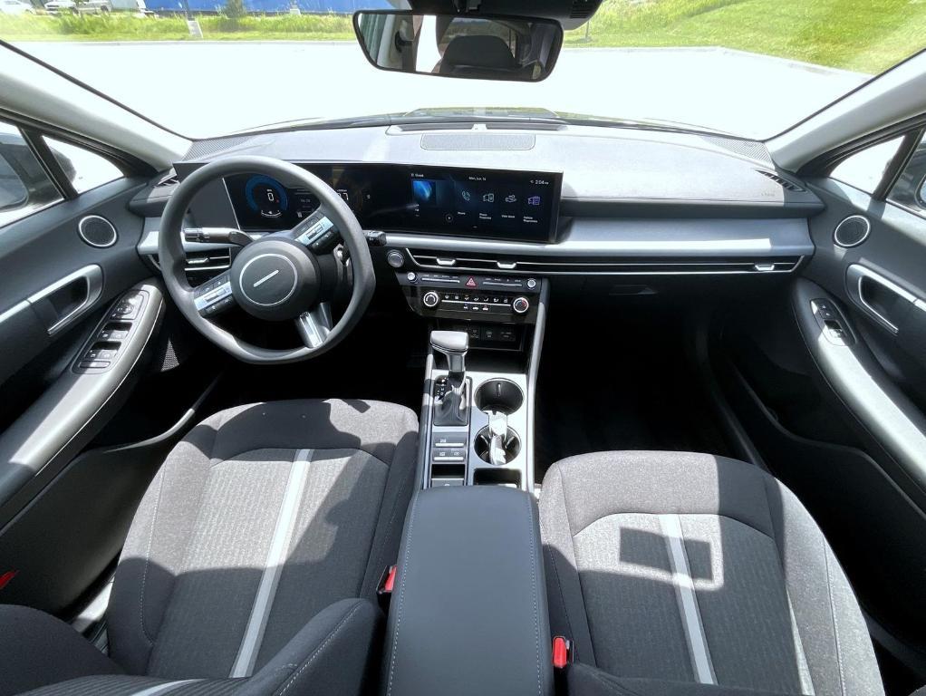 new 2025 Hyundai Sonata car, priced at $27,784