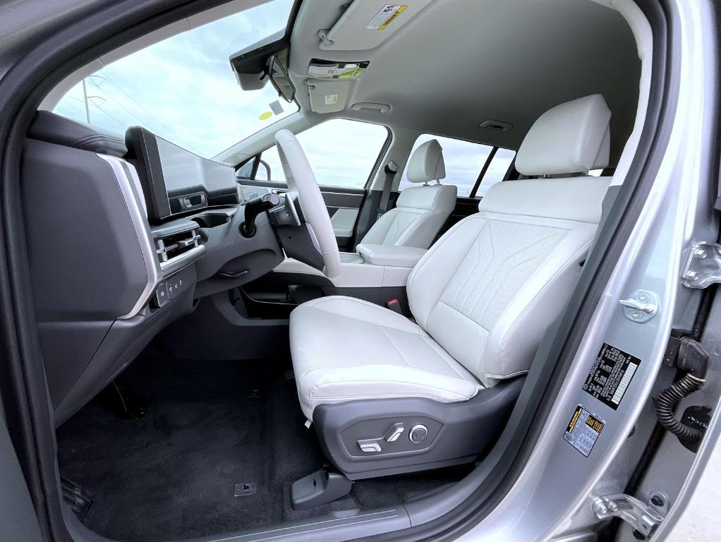 new 2025 Hyundai Santa Fe car, priced at $37,407