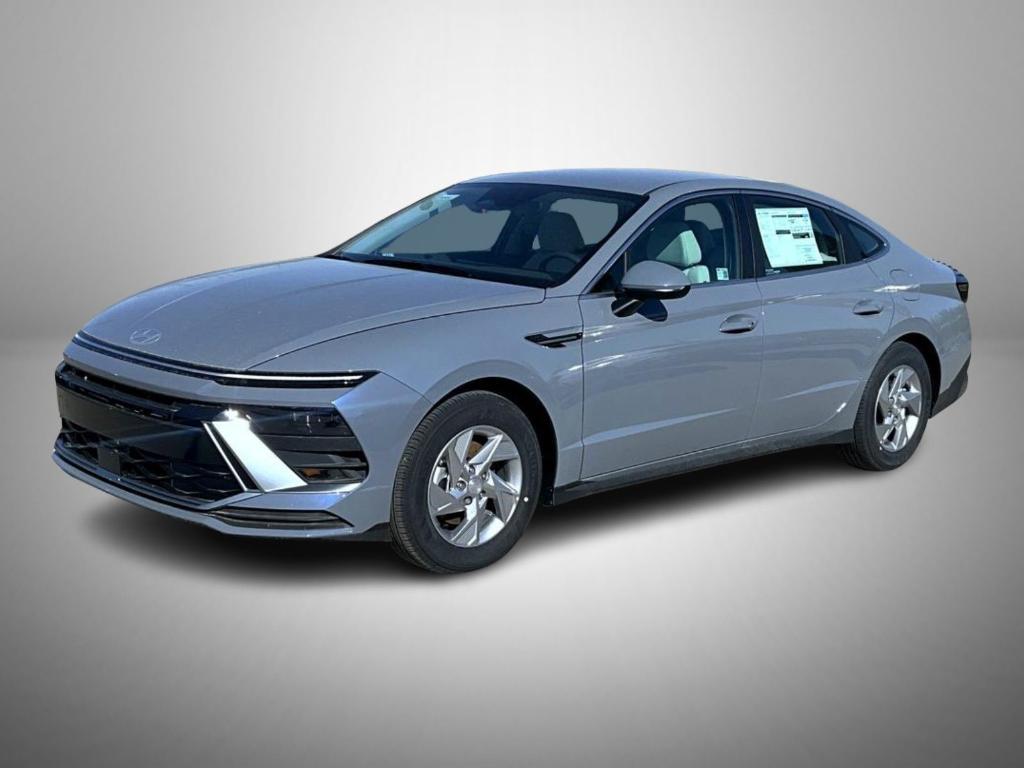 new 2025 Hyundai Sonata car, priced at $24,704