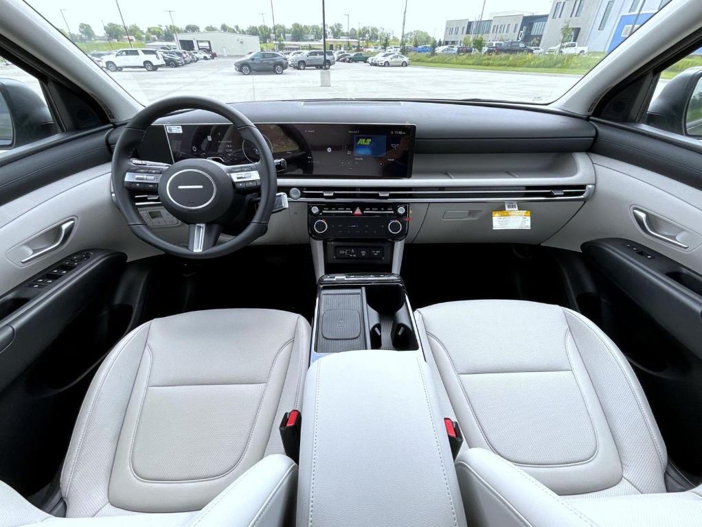 new 2025 Hyundai TUCSON Hybrid car, priced at $37,044