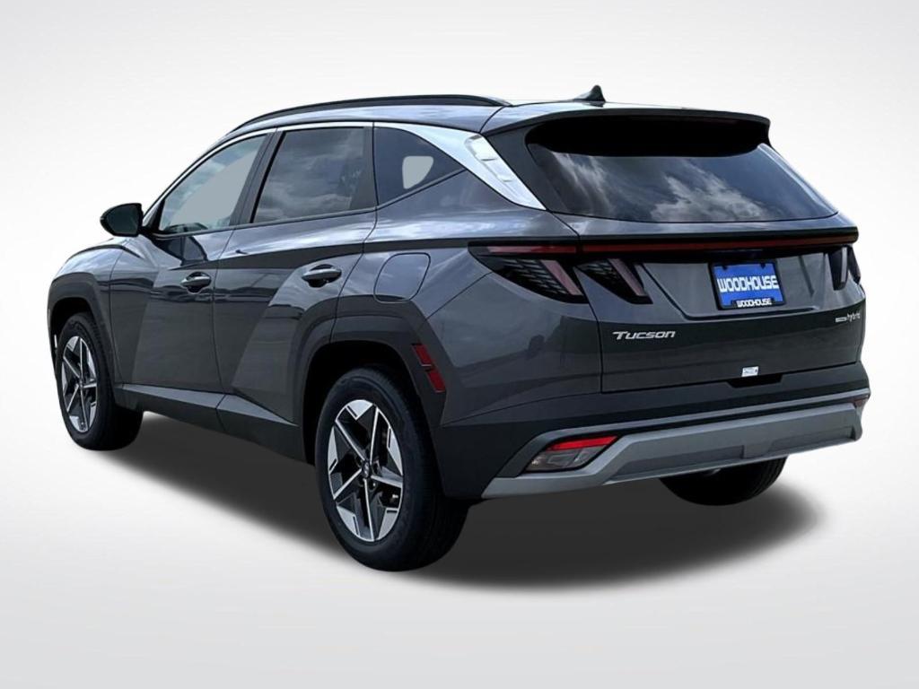 new 2025 Hyundai TUCSON Hybrid car, priced at $37,044