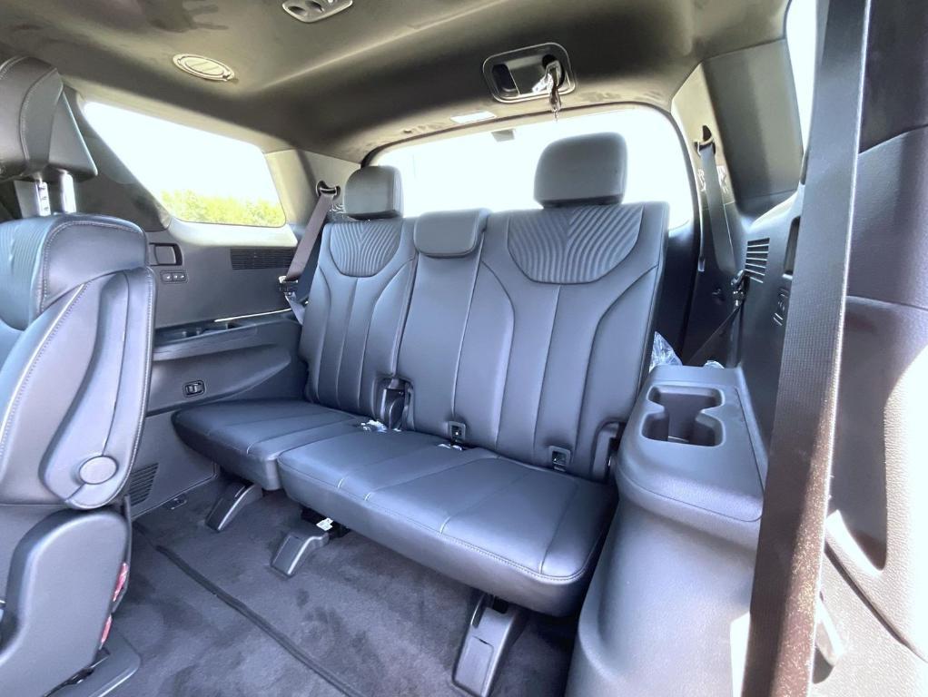 new 2025 Hyundai Palisade car, priced at $52,889