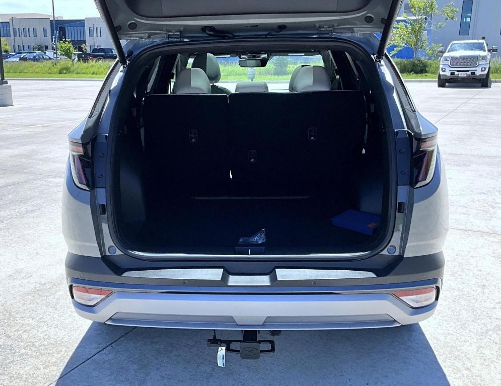new 2025 Hyundai Tucson car, priced at $40,979