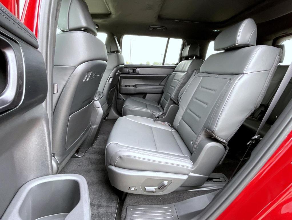 new 2026 Hyundai SANTA FE HEV car, priced at $51,854